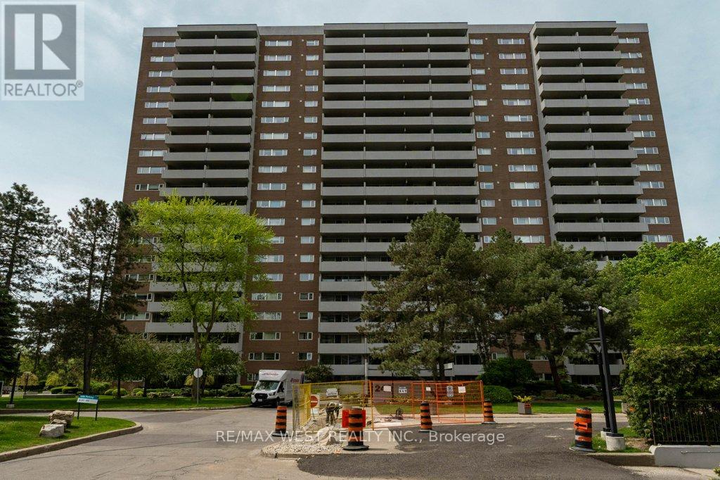240 Scarlett Unit 807