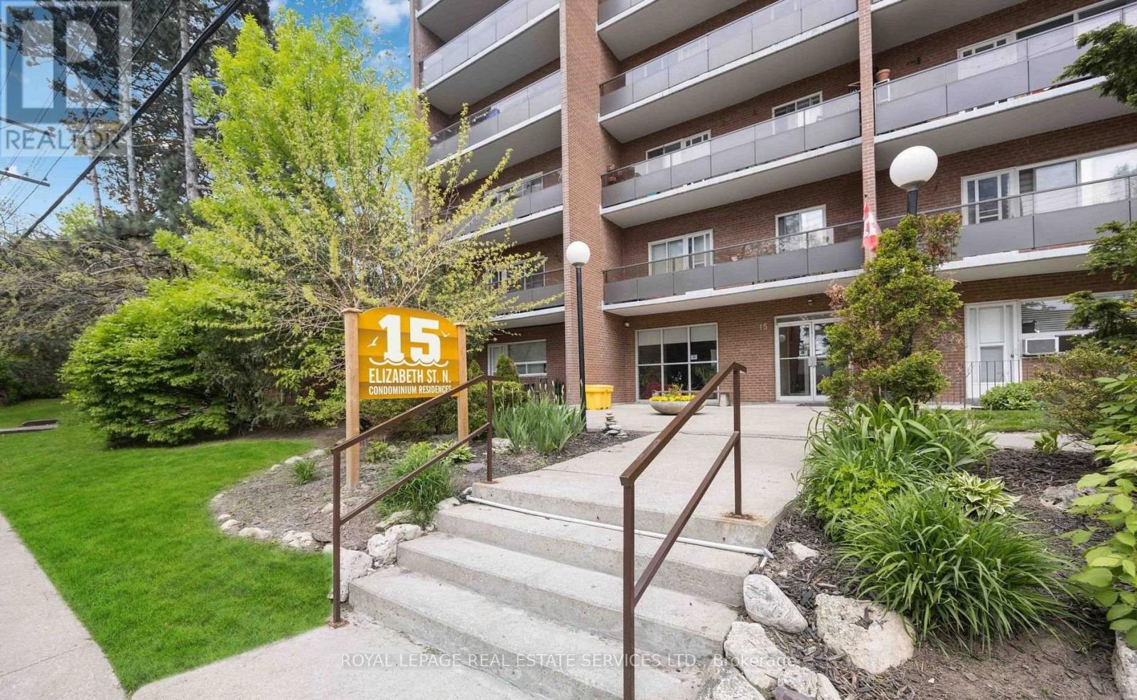 15 Elizabeth Unit 203