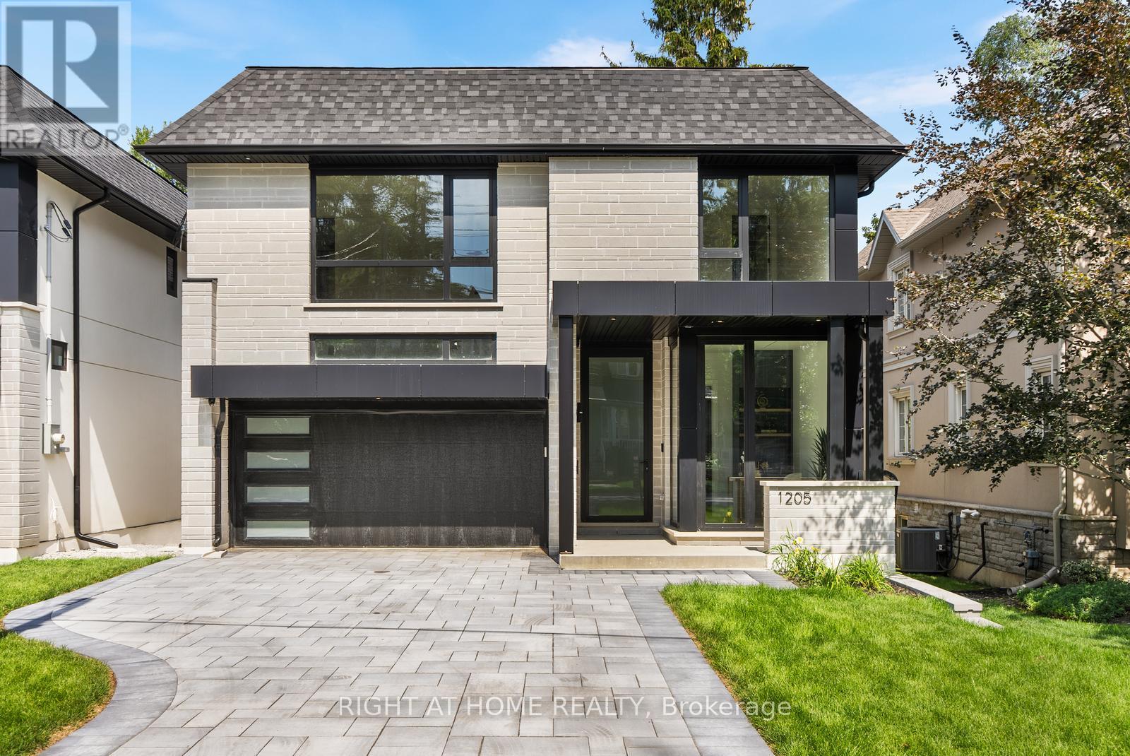 1205 Canterbury
