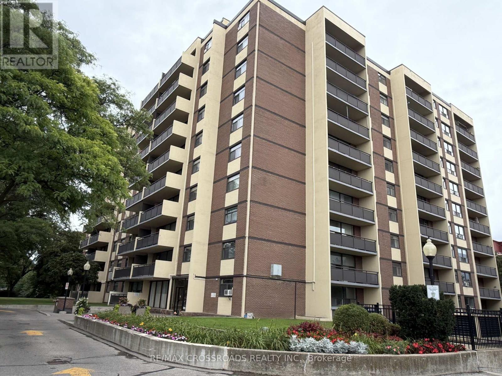 5 Frith Unit 1004