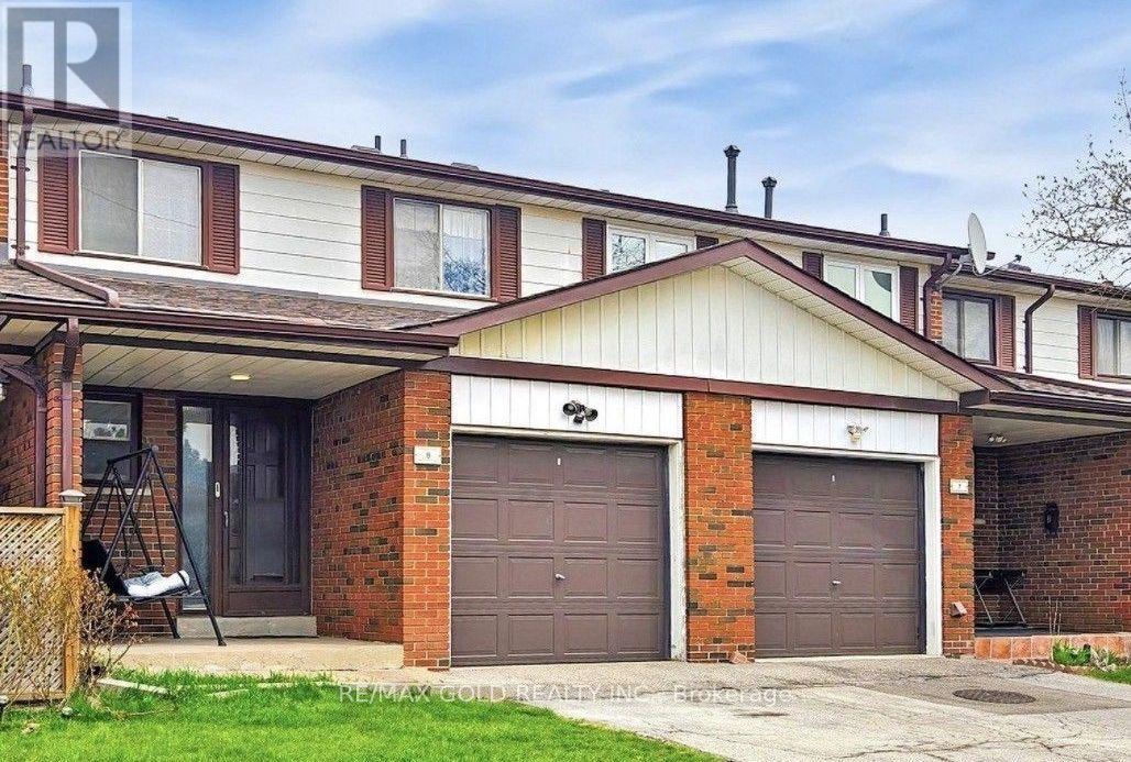 7033 Netherbrae Unit 8