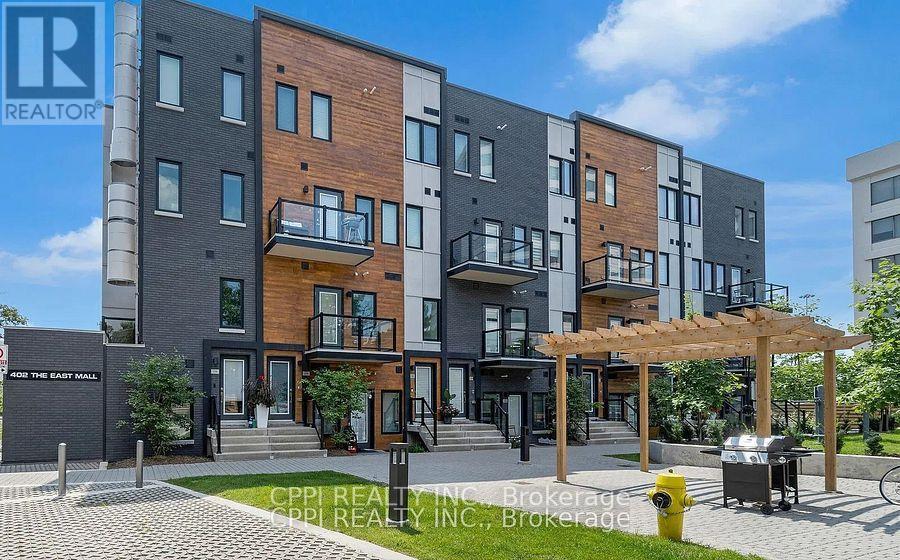 402 East Mall Unit 318B photo 2