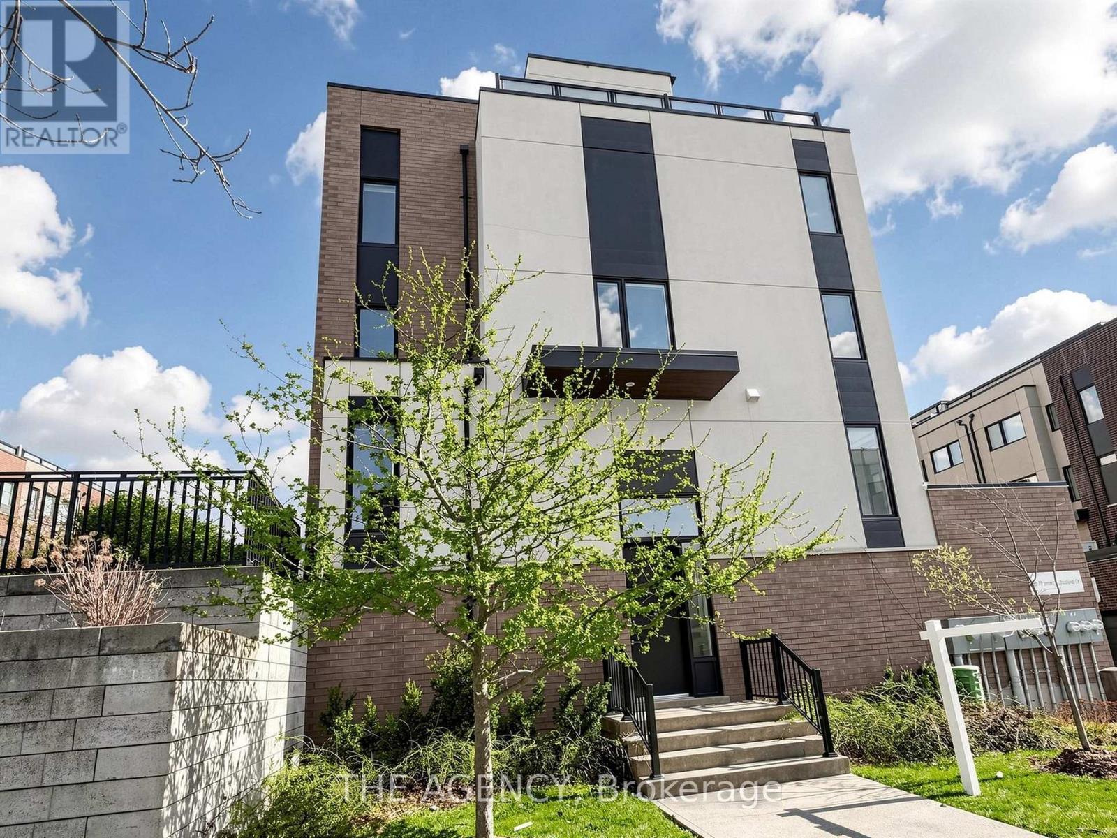 55 Thomas Mulholland Unit 1