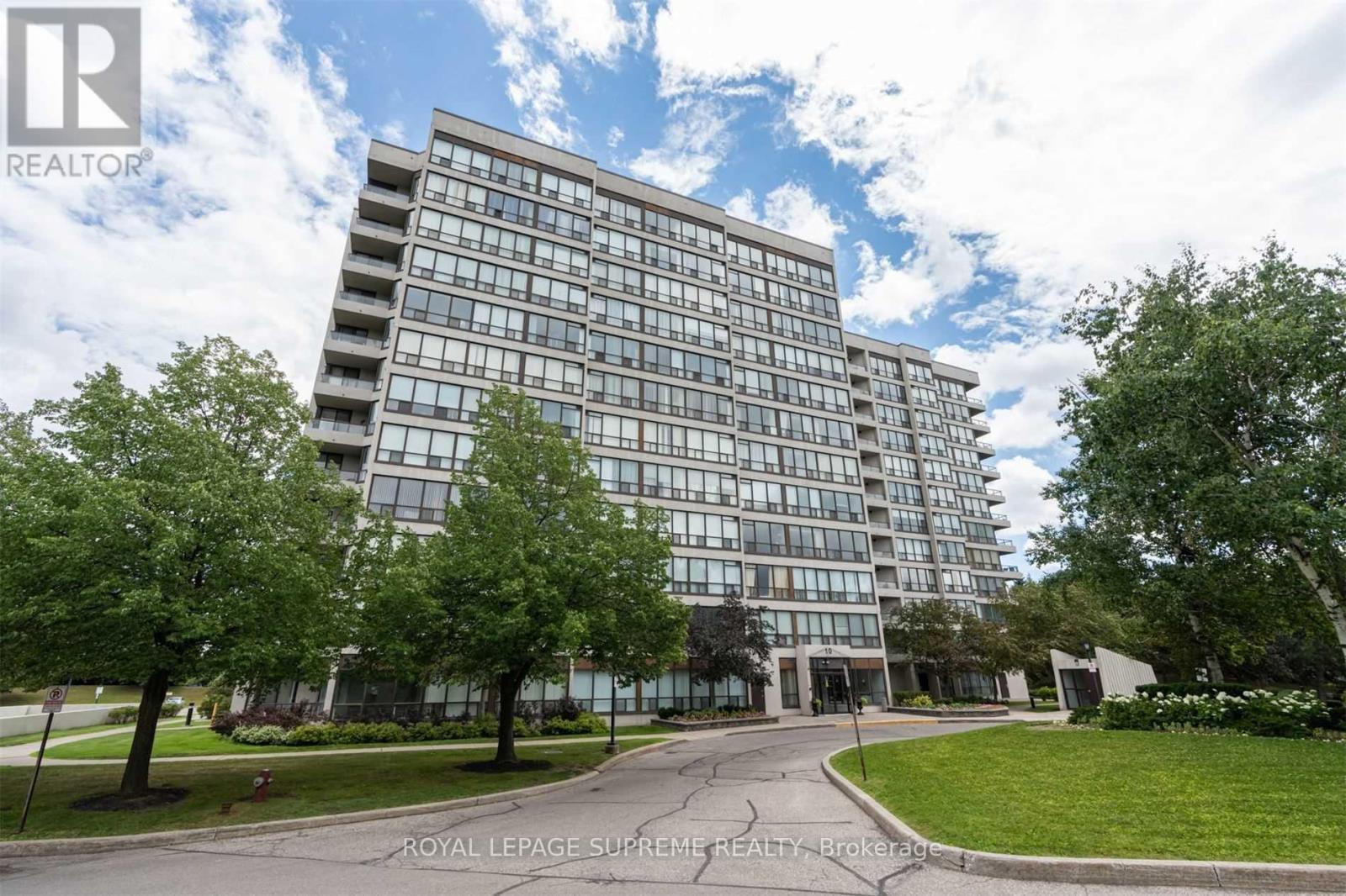 10 Laurelcrest Unit 903