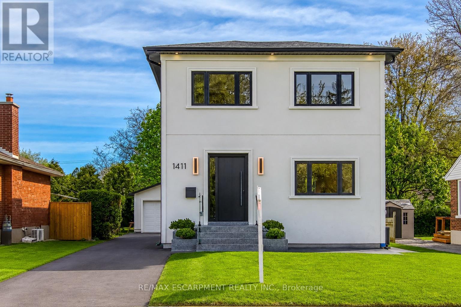 1411 Mountain Grove