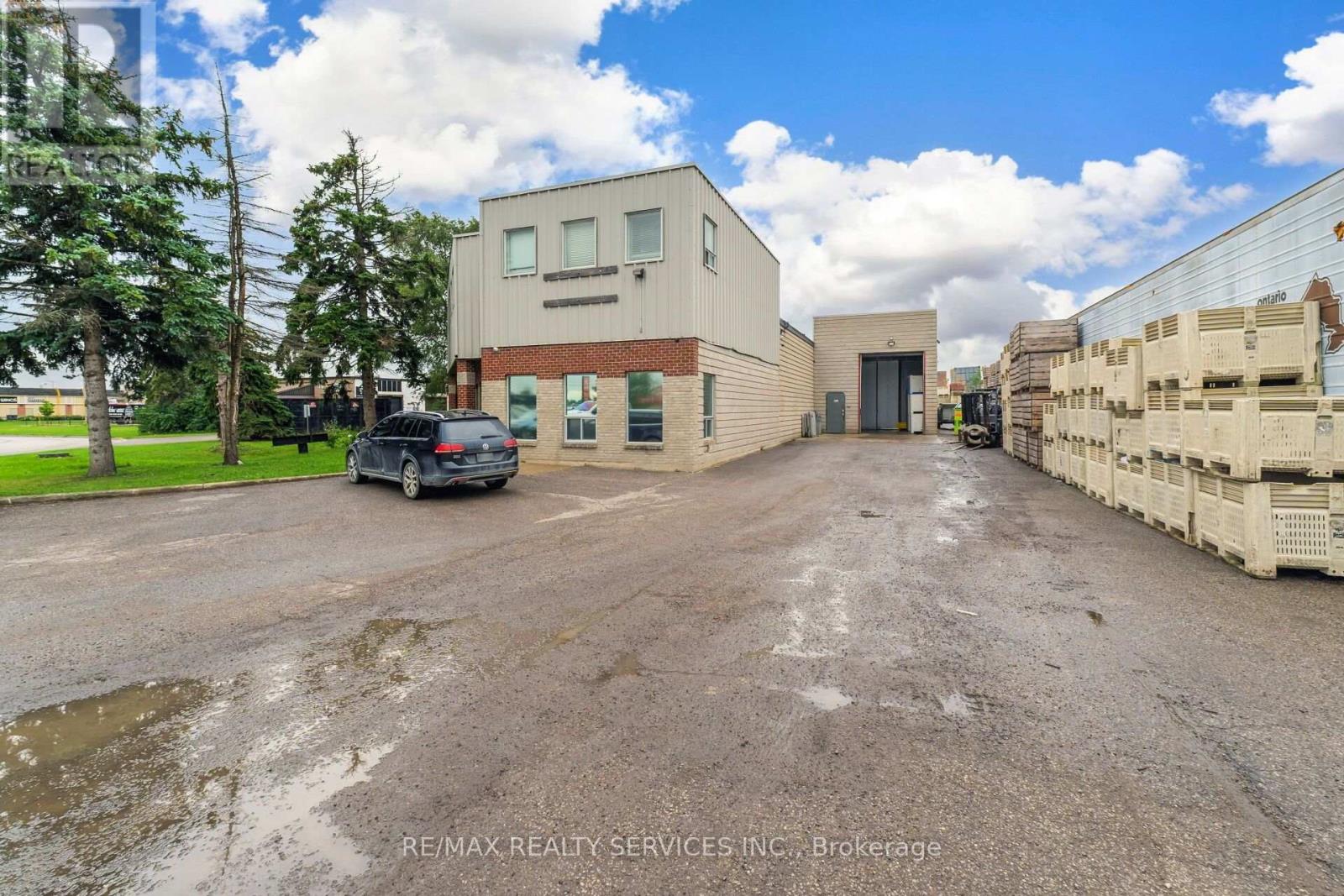 780 Hardwick