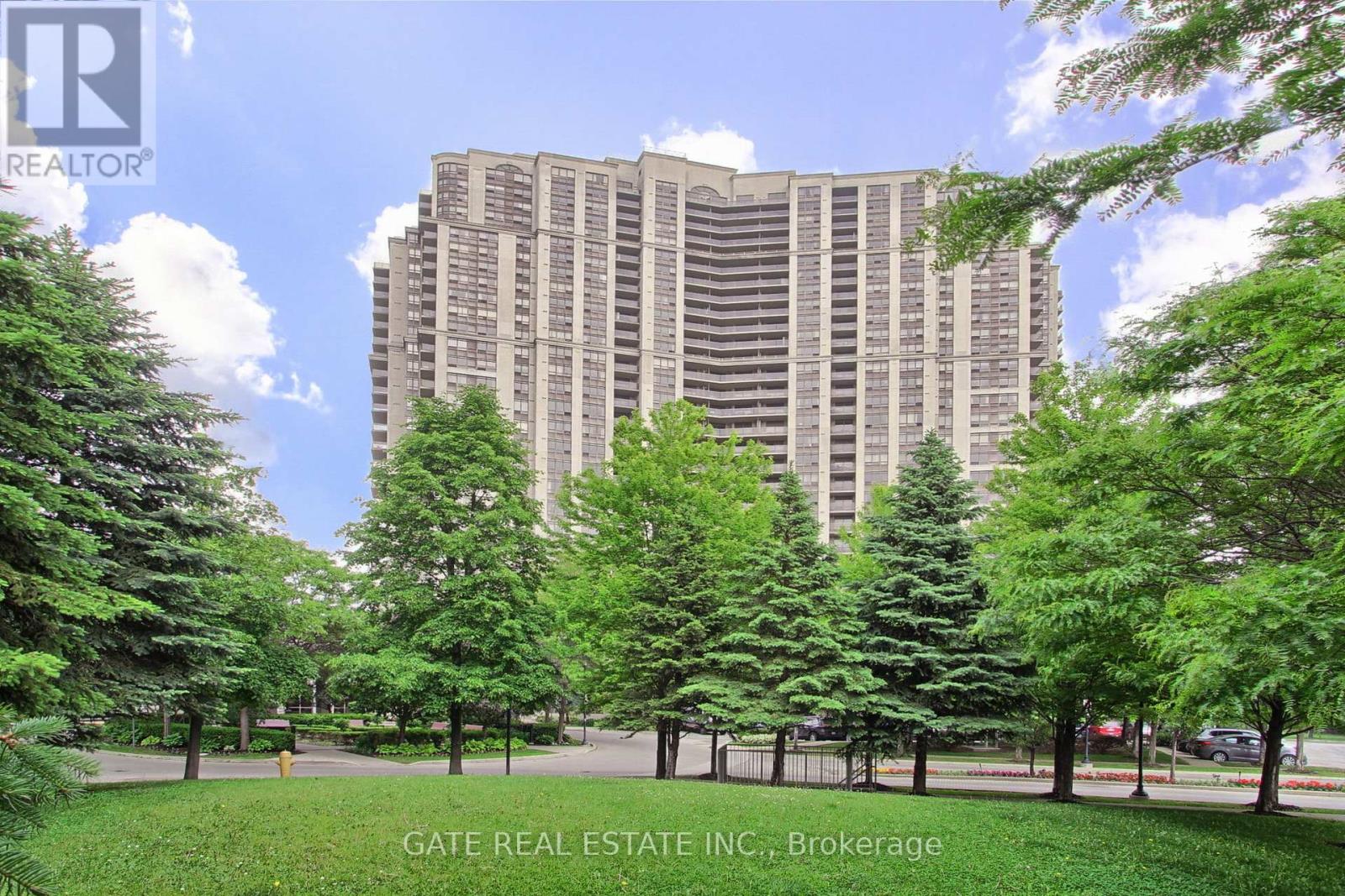 700 Humberwood Unit PH31