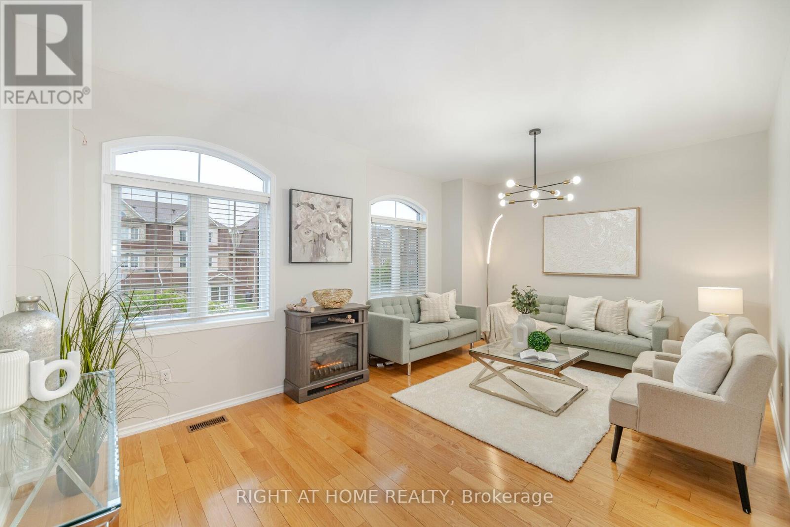 3388 Southwick