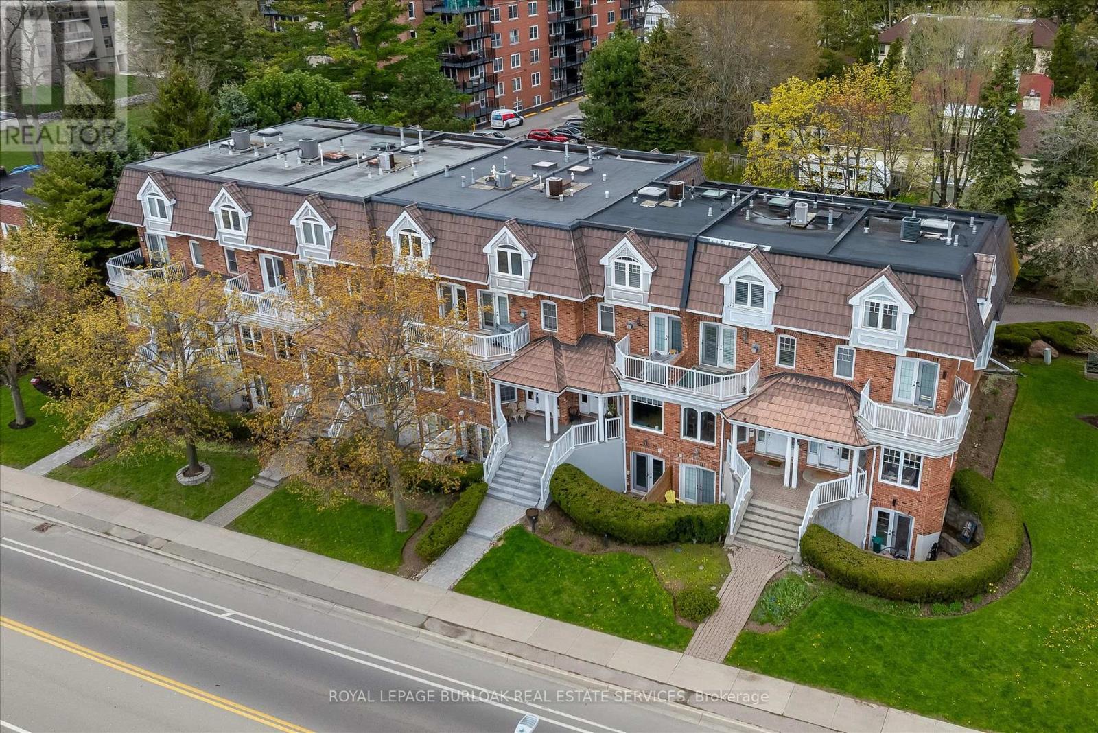 1389 Lakeshore Road, Burlington, ON L7S 1B1, Burlington