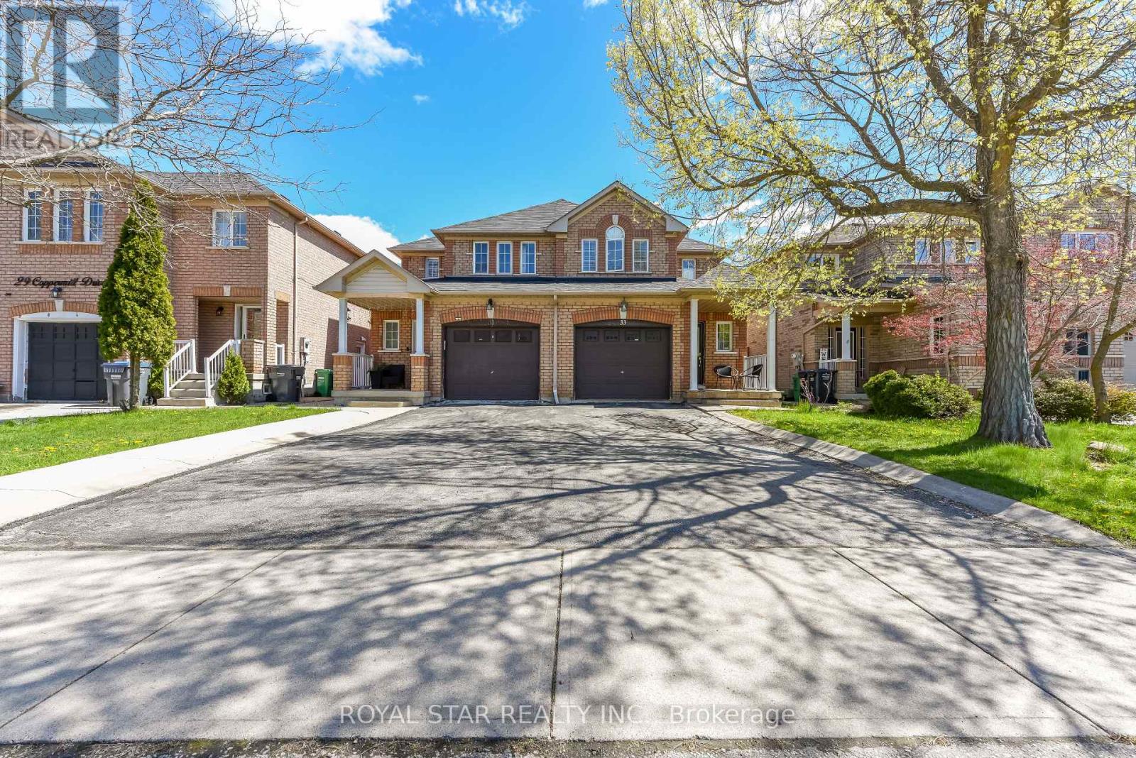 33 Coppermill