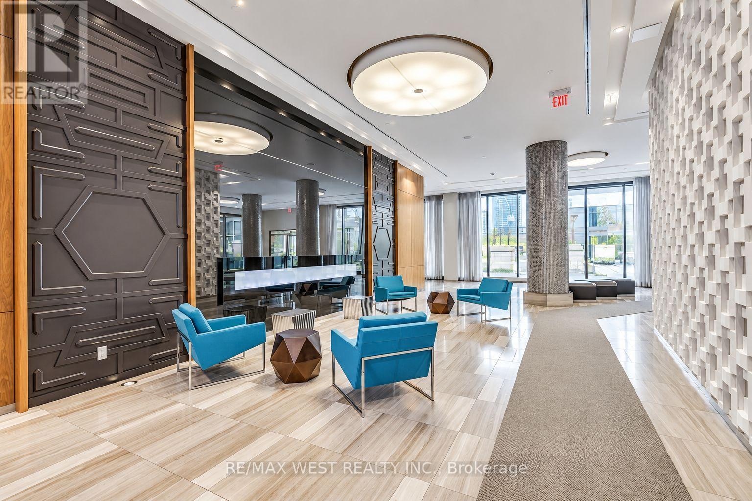 36 Park Lawn Unit 2107