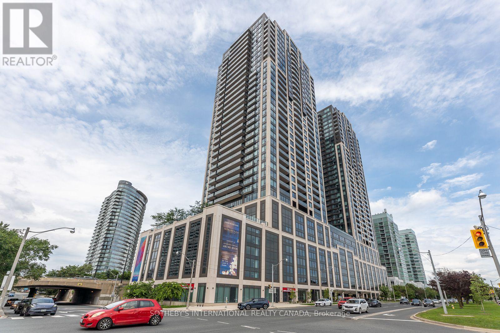 1928 Lake Shore Unit 3906