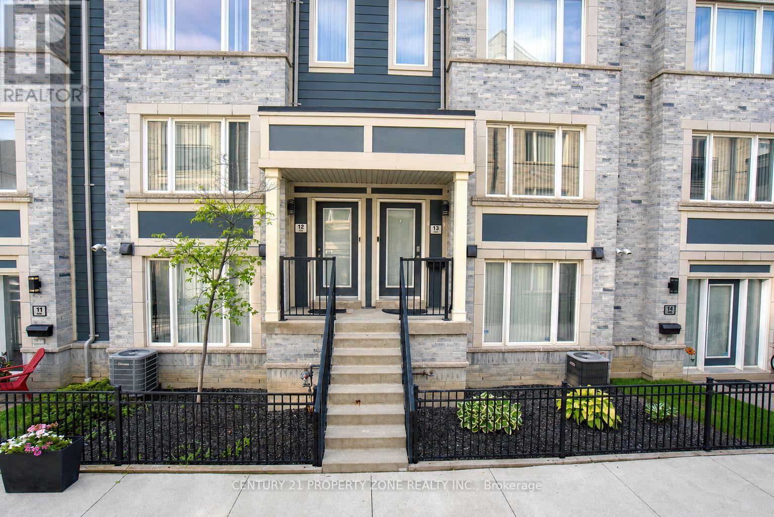 5035 Oscar Peterson Unit 12