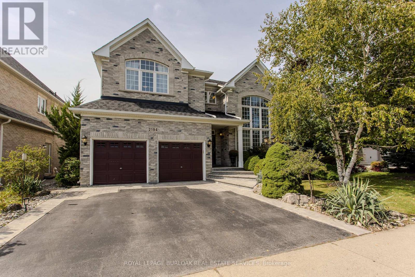 2194 Berwick