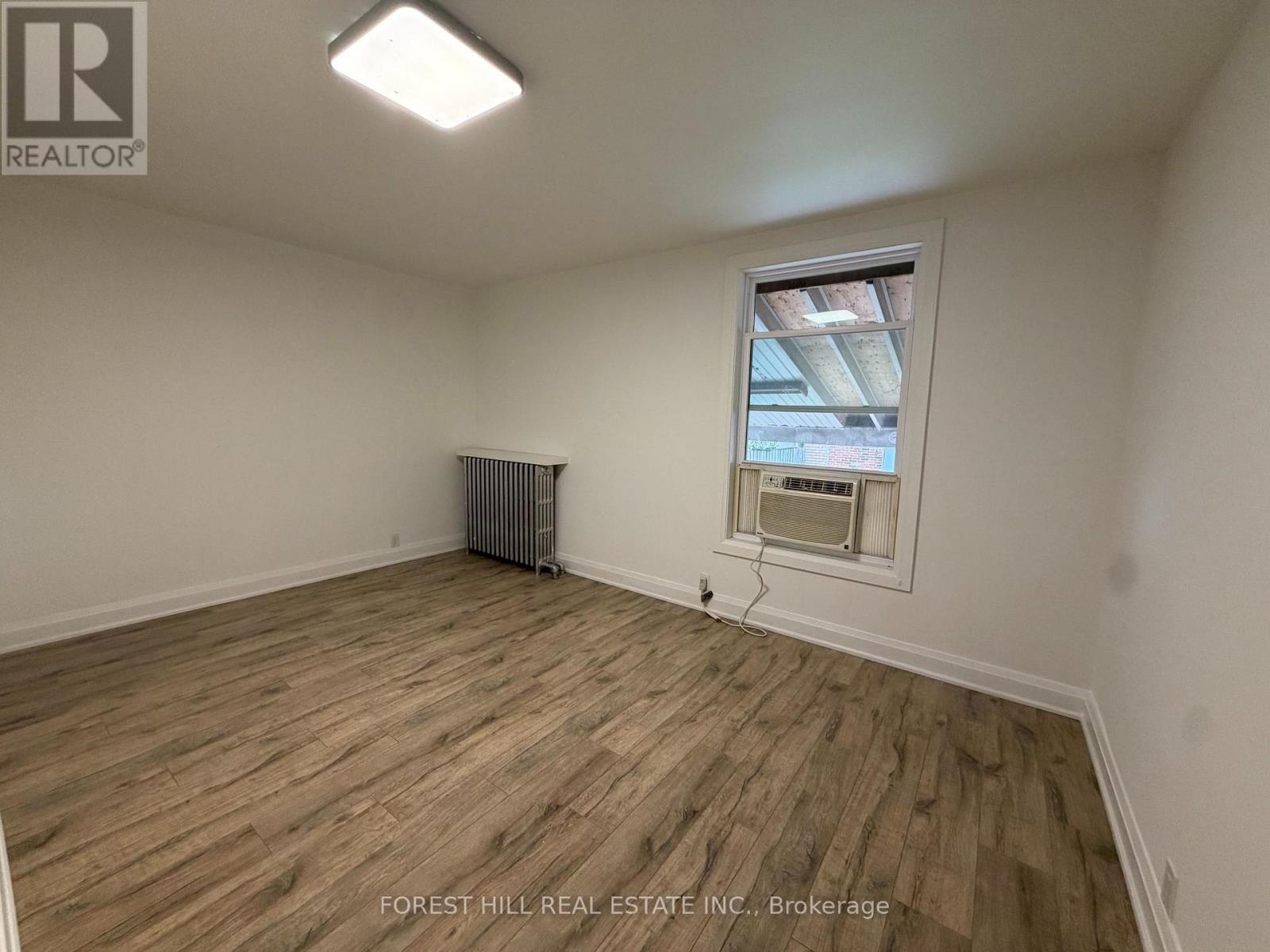 120 Earlscourt photo 4