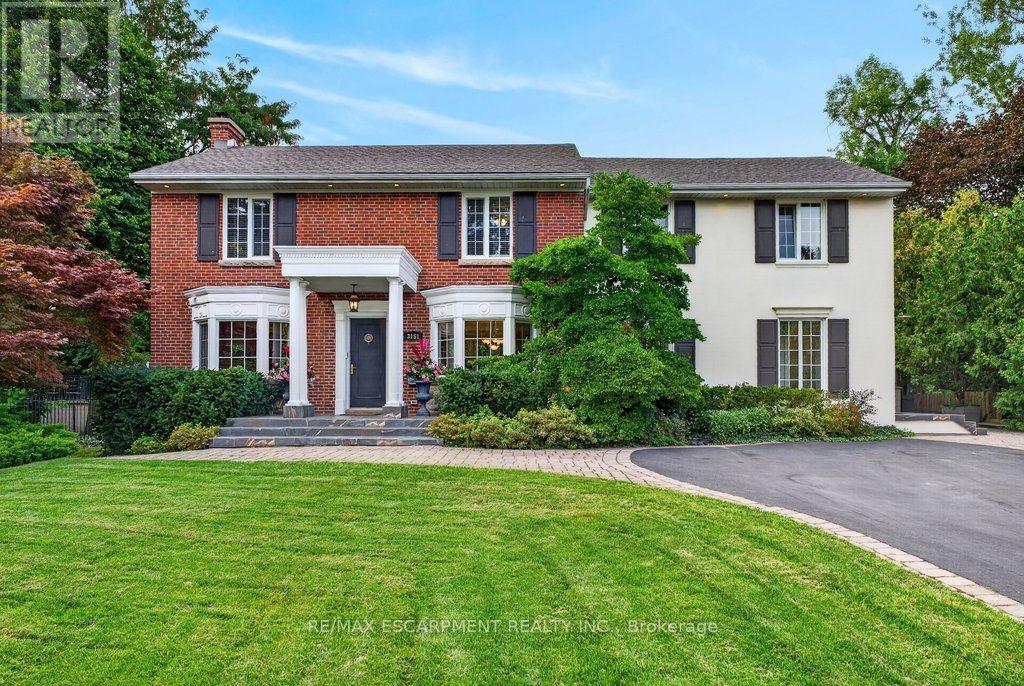 3151 Lakeshore
