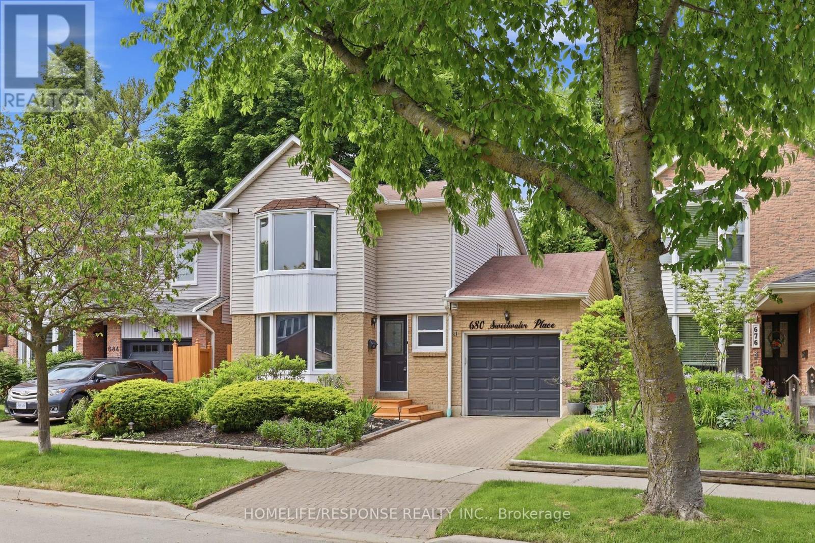 680 SWEETWATER photo 3