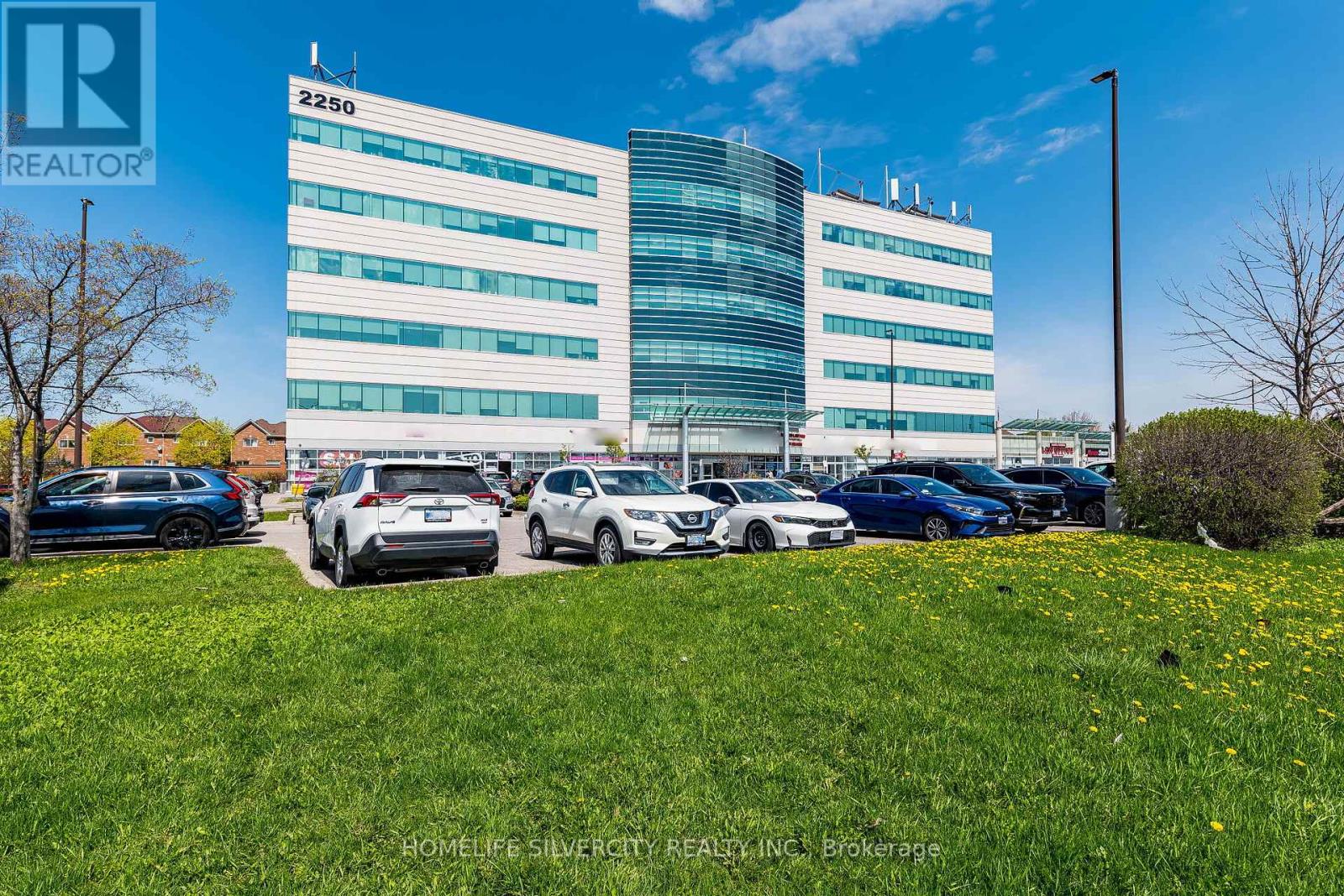2250 Bovaird Unit 302