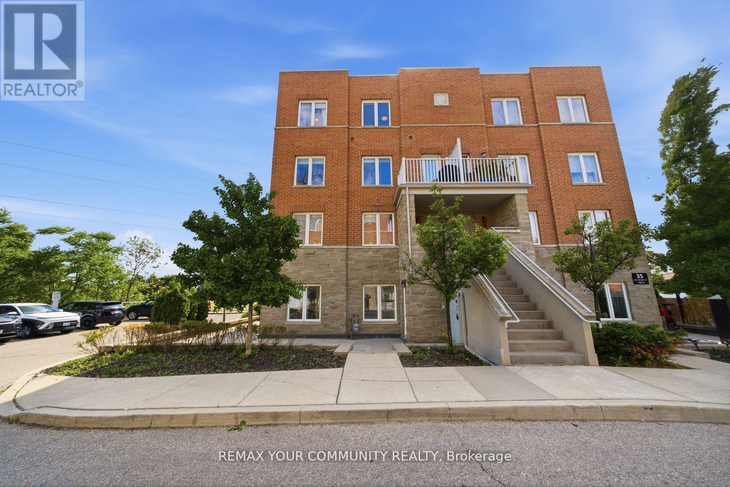 35 Richgrove Unit #204