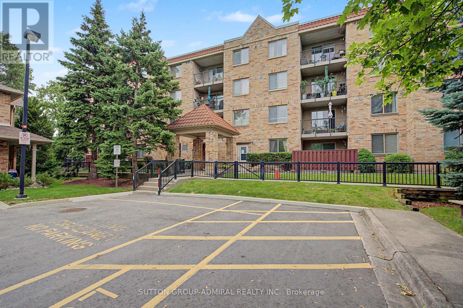 3499 Upper Middle Unit 311