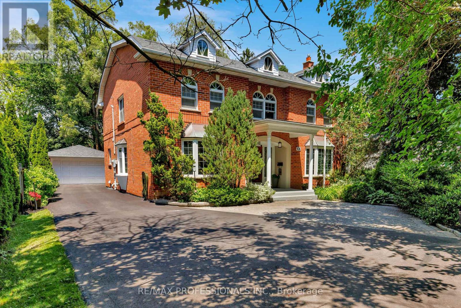 106 Rathburn