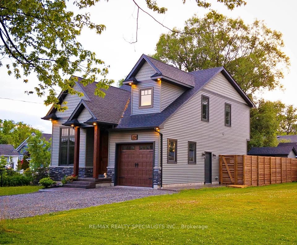 231 ROSEWOOD