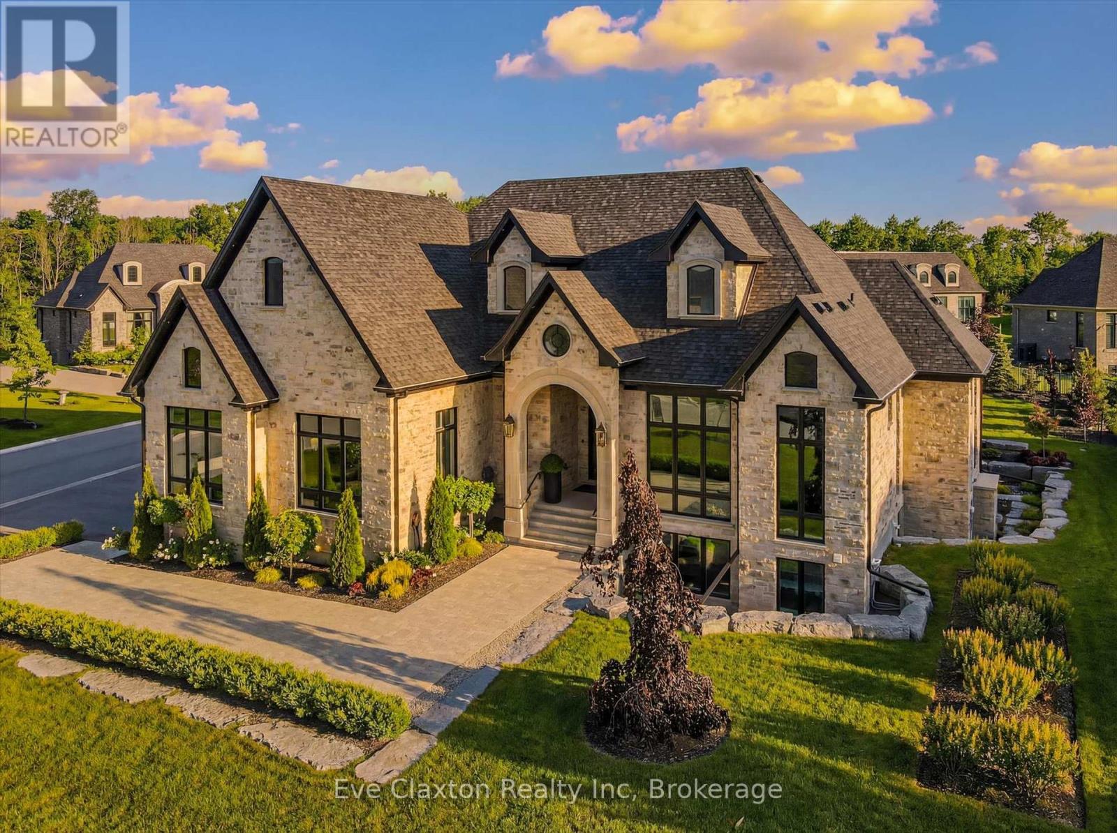112 Heritage Lake
