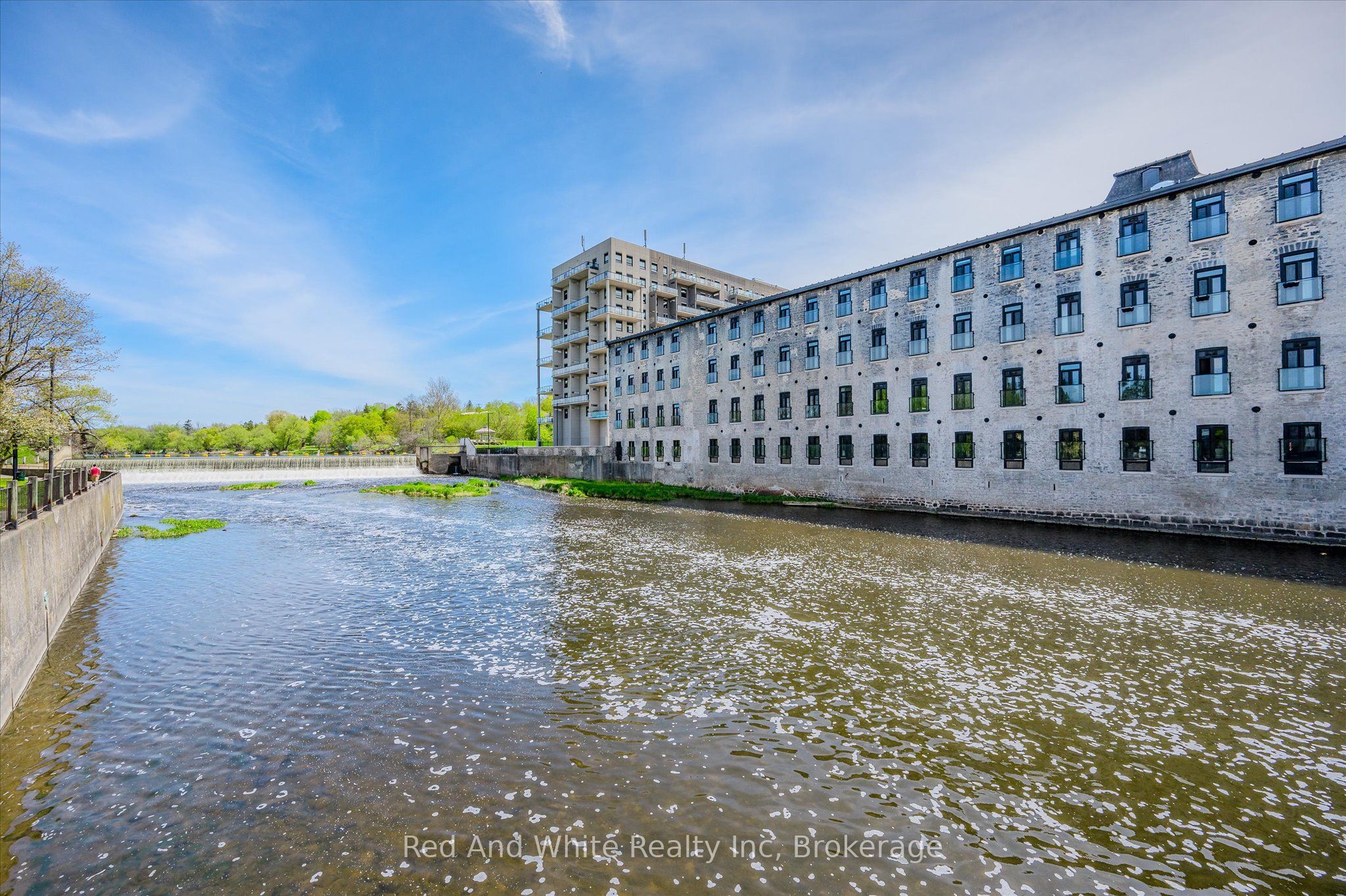 19 GUELPH Unit 308