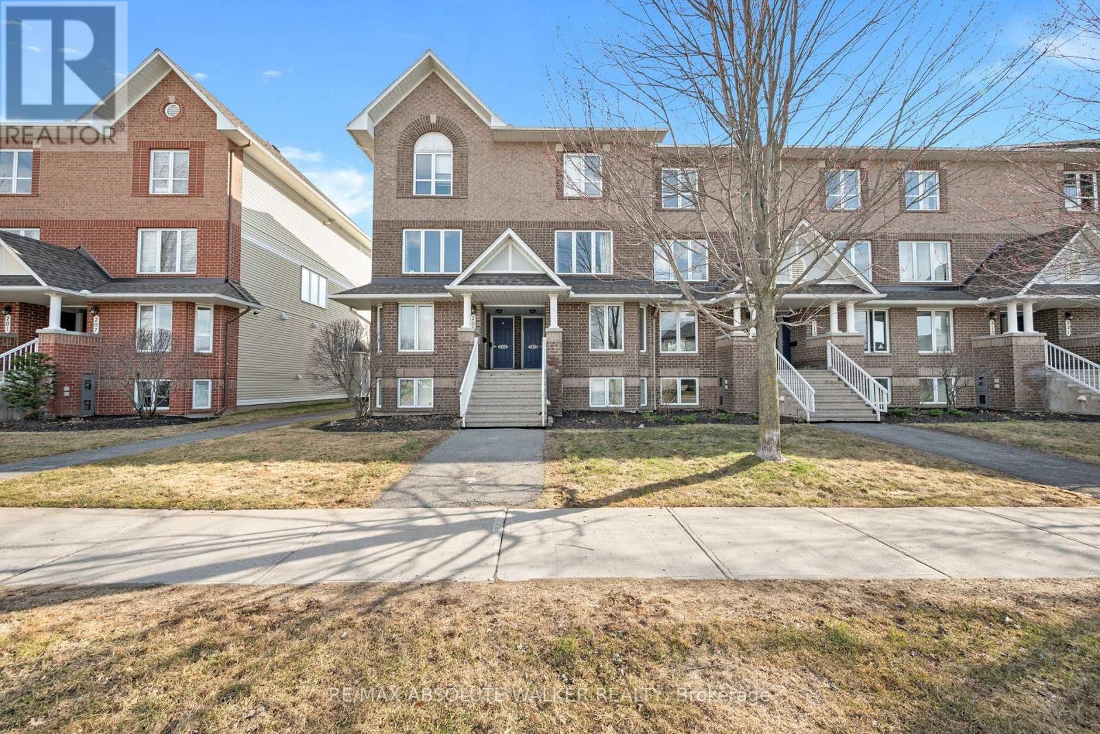 299 Aquaview Unit 8
