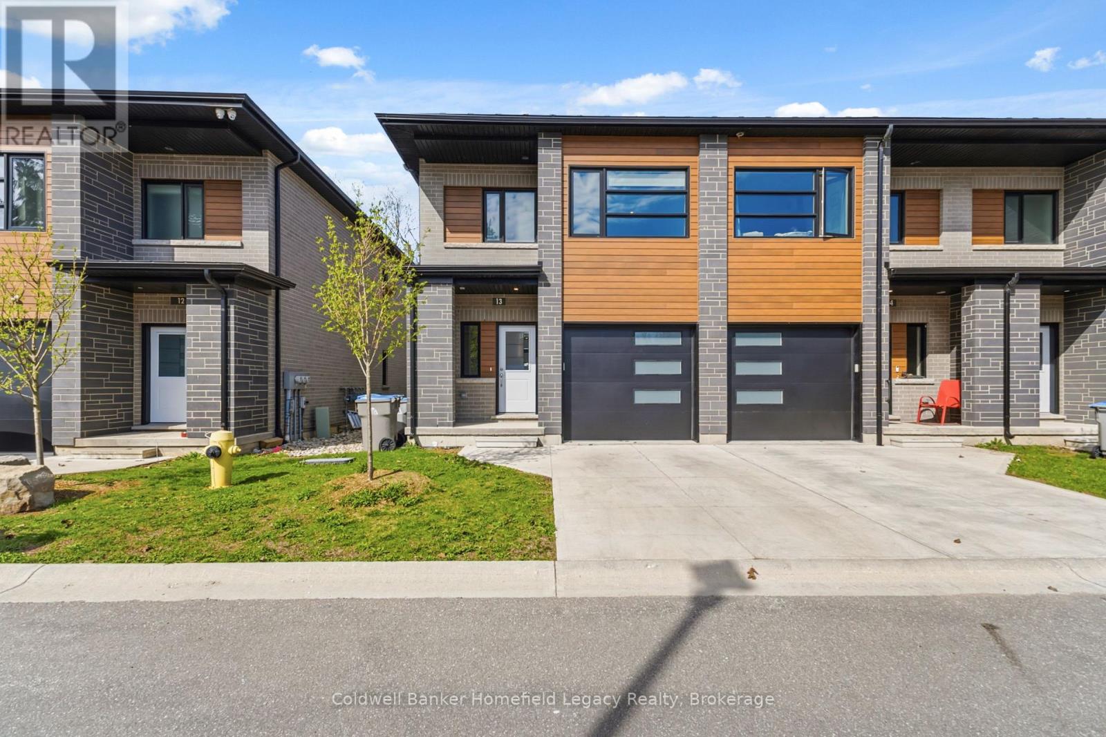 275 James Unit 13