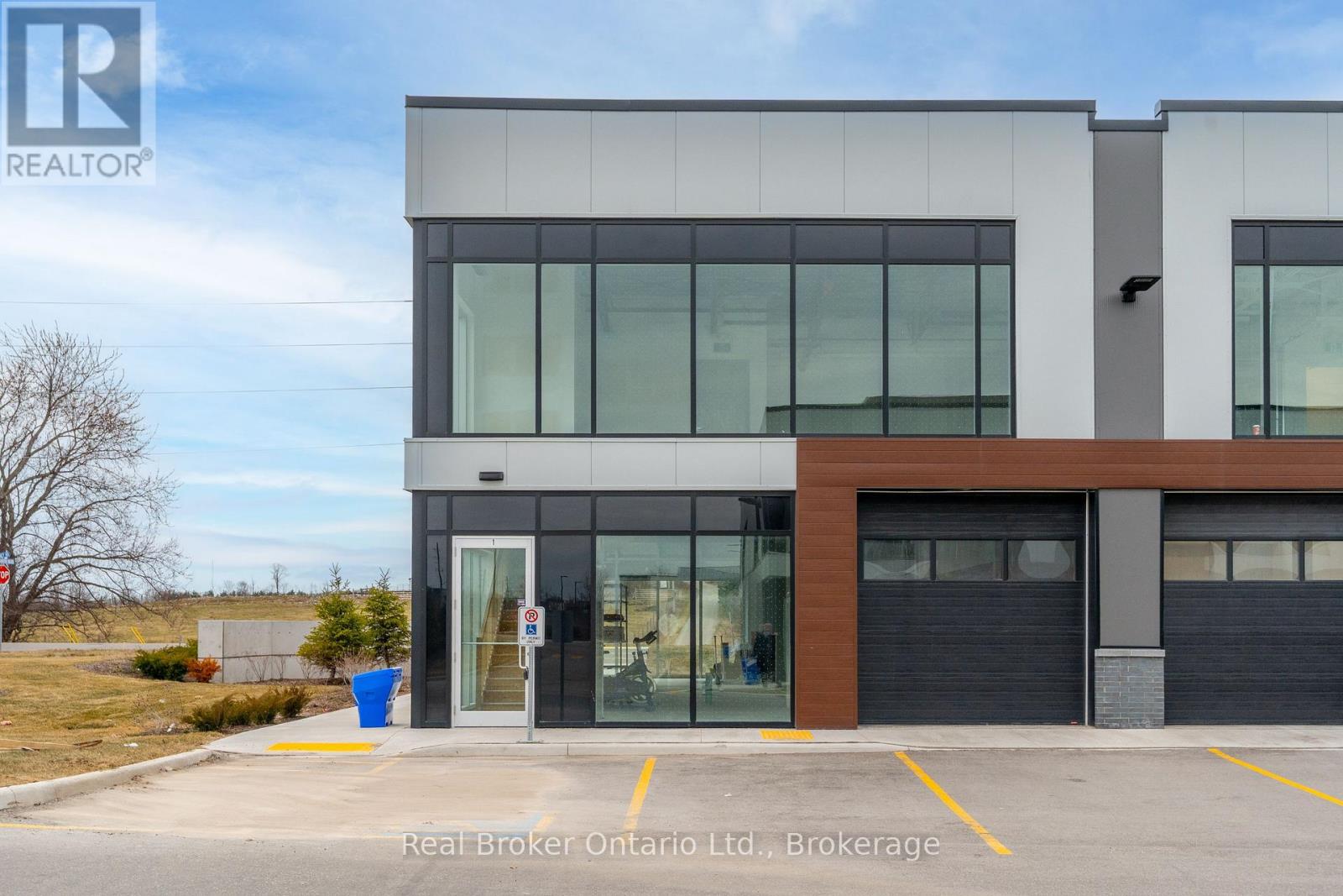 595 Hanlon Creek Unit 1