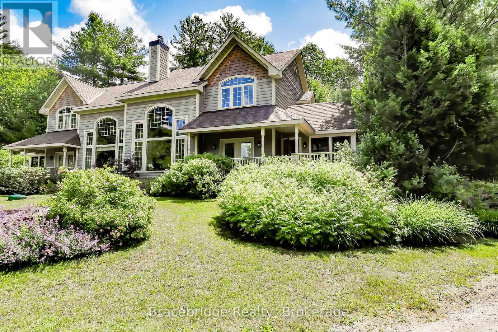 3876 Muskoka Rd 118 Unit Carling 10 W3