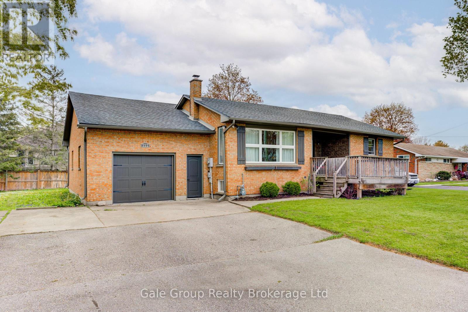 222 Caverly