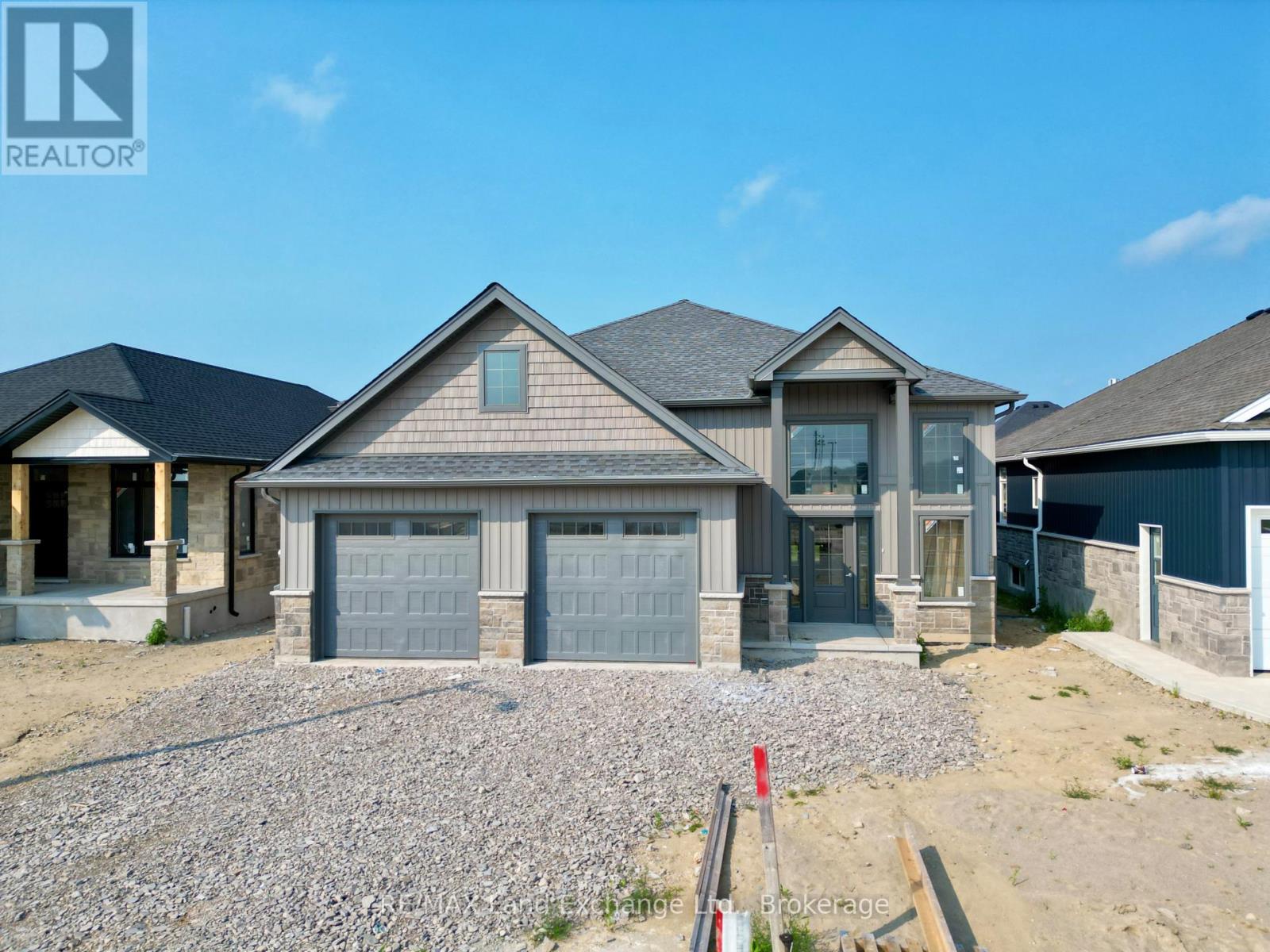 457 Northport