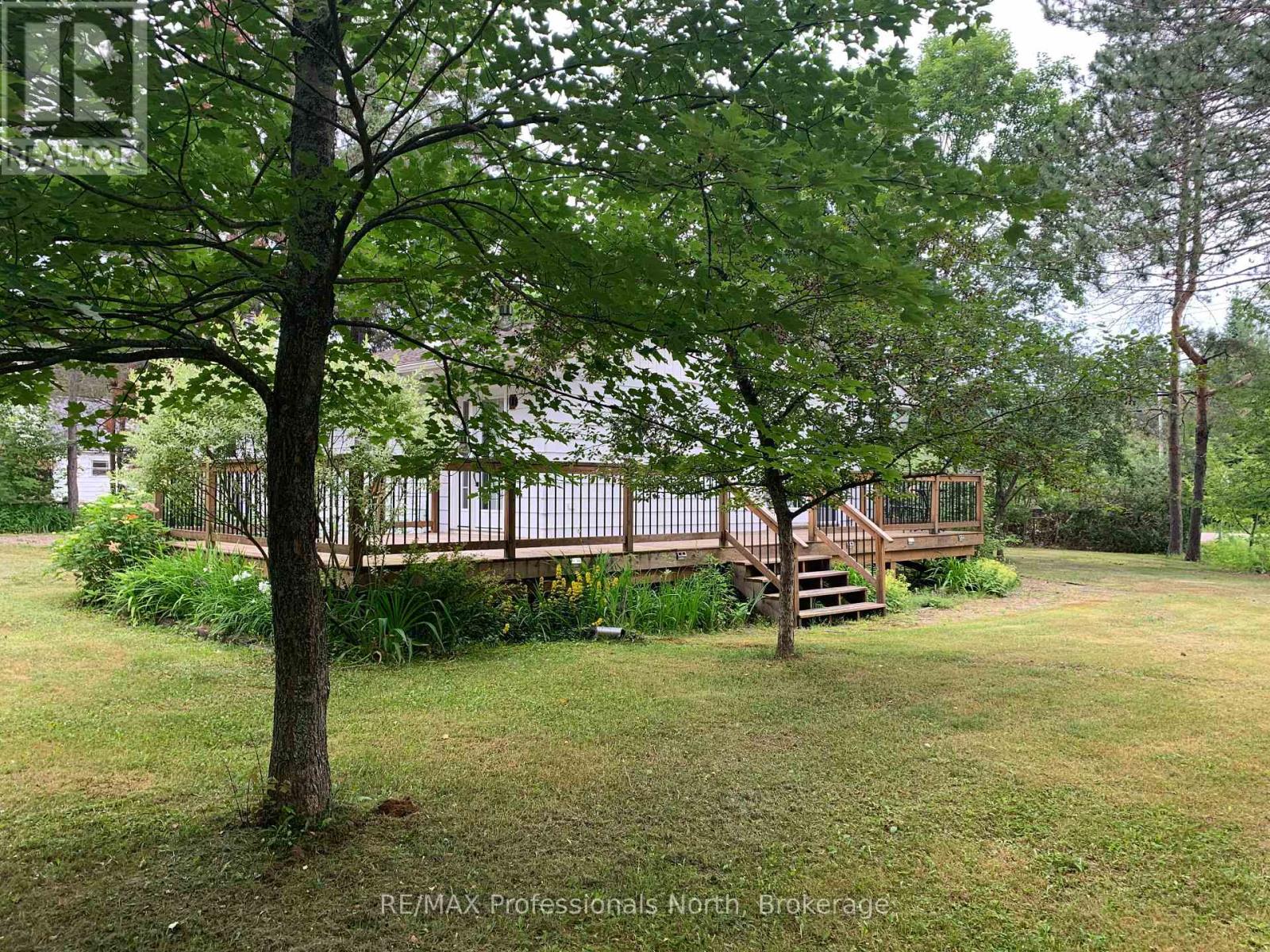 2195 Loop photo 3
