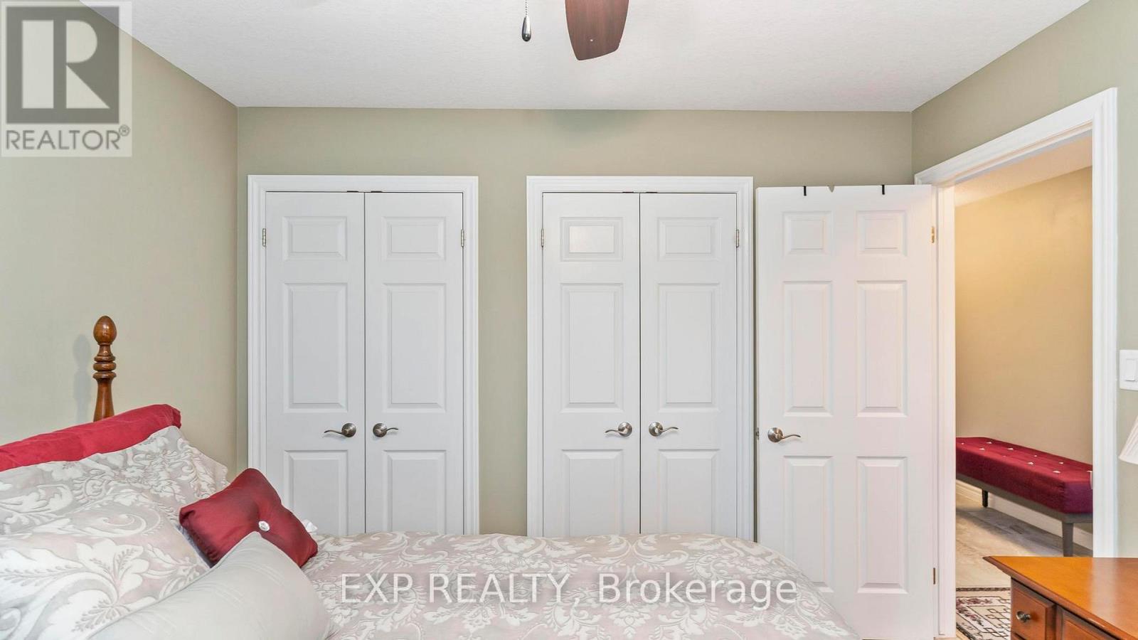 2100 Denview Unit 14 photo 5