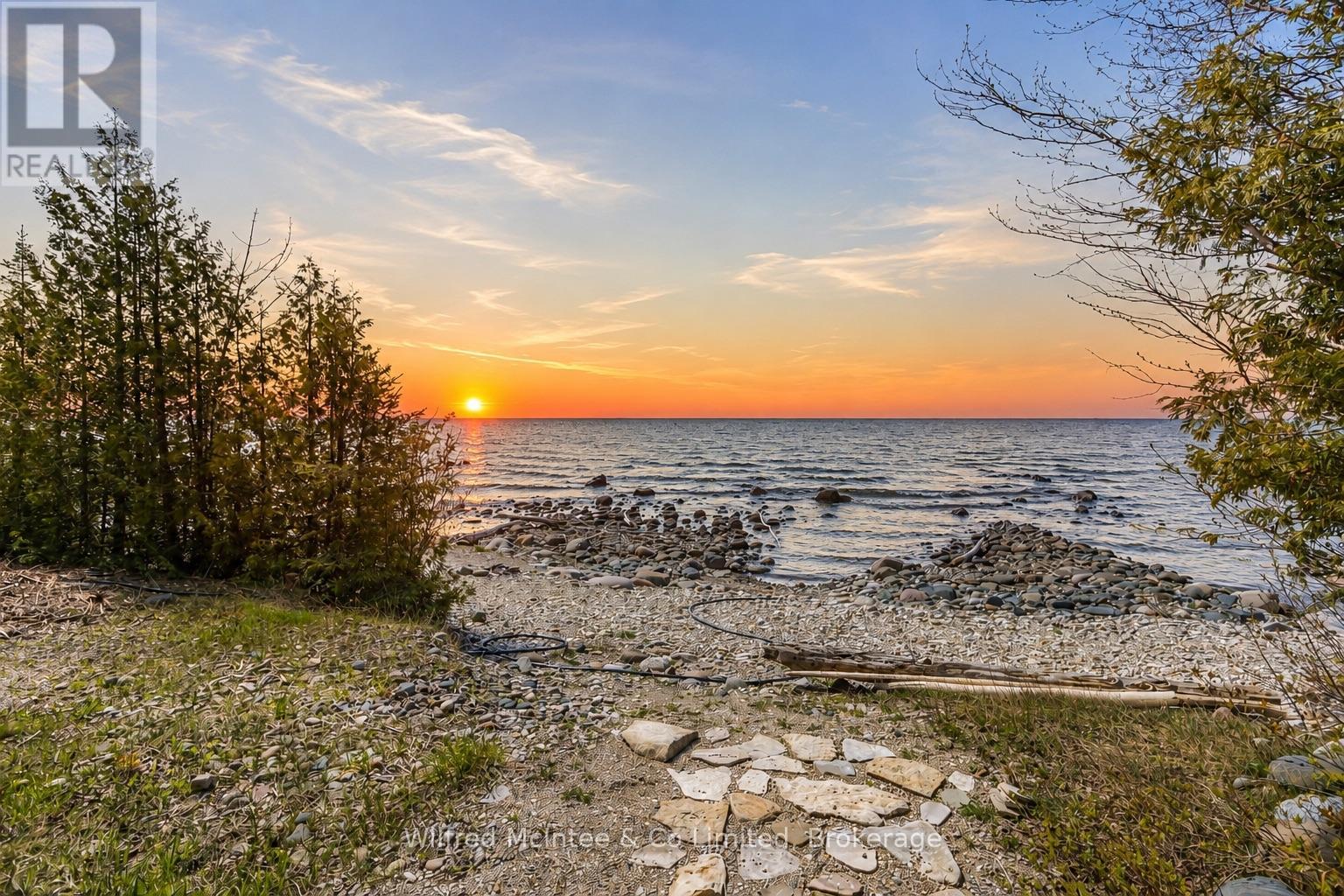 765 BRUCE ROAD 13