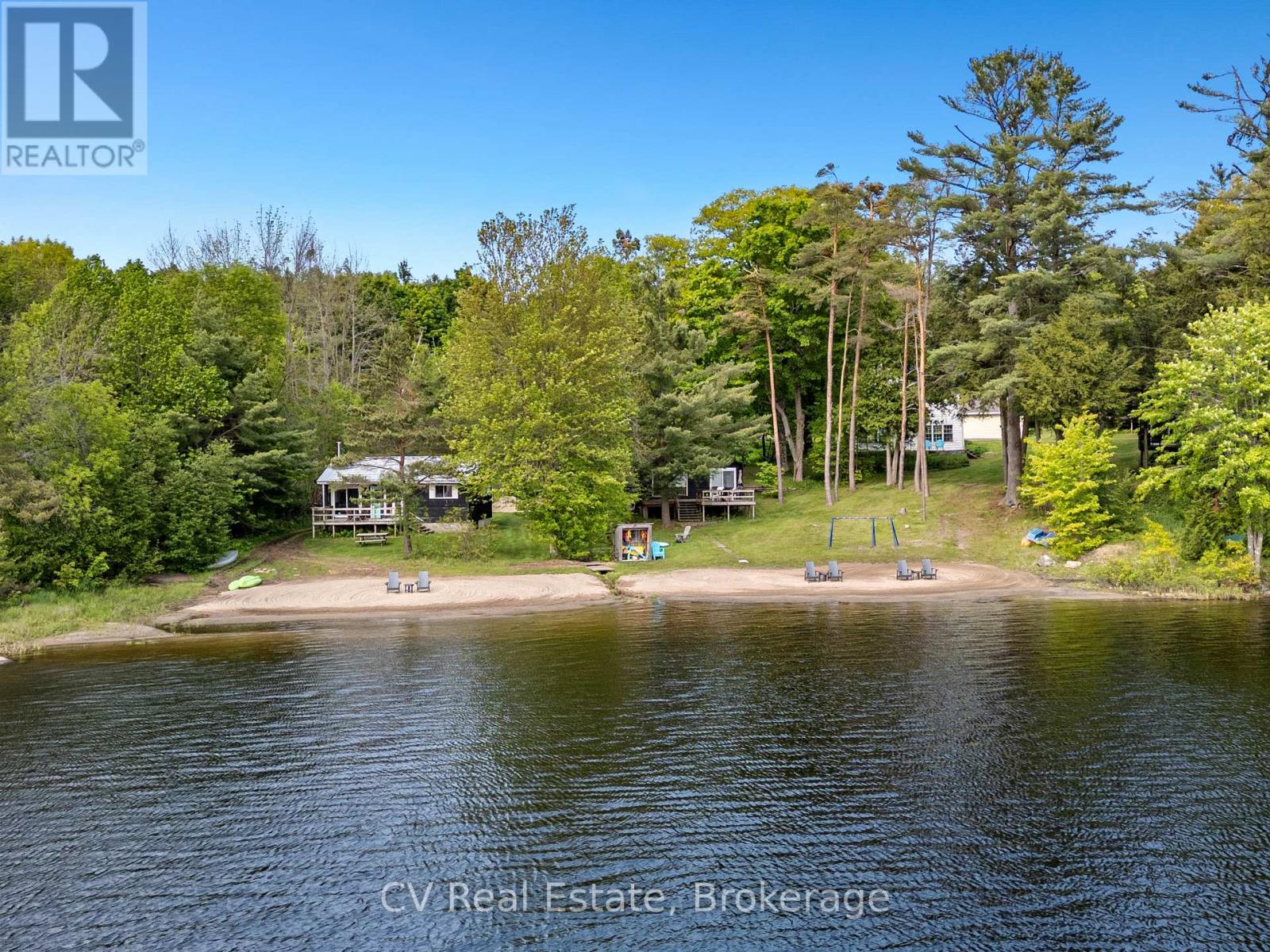 1113 Moon River
