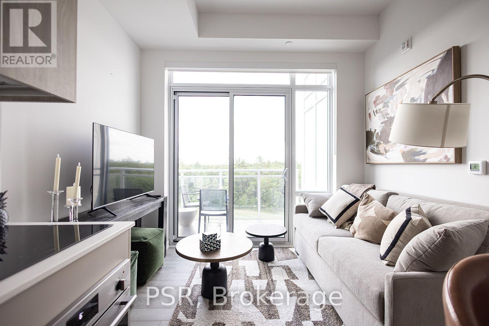 100 Carrick Unit 607