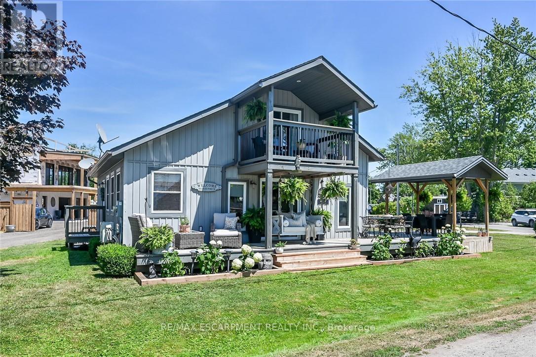 55 Lakeside