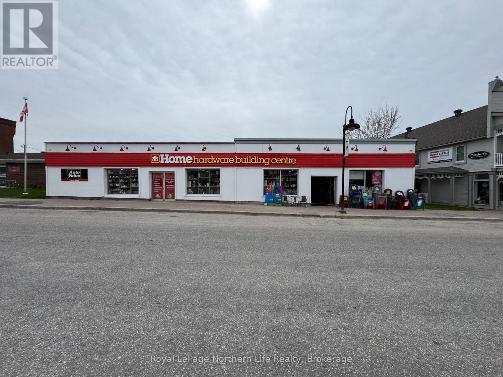 493 Main