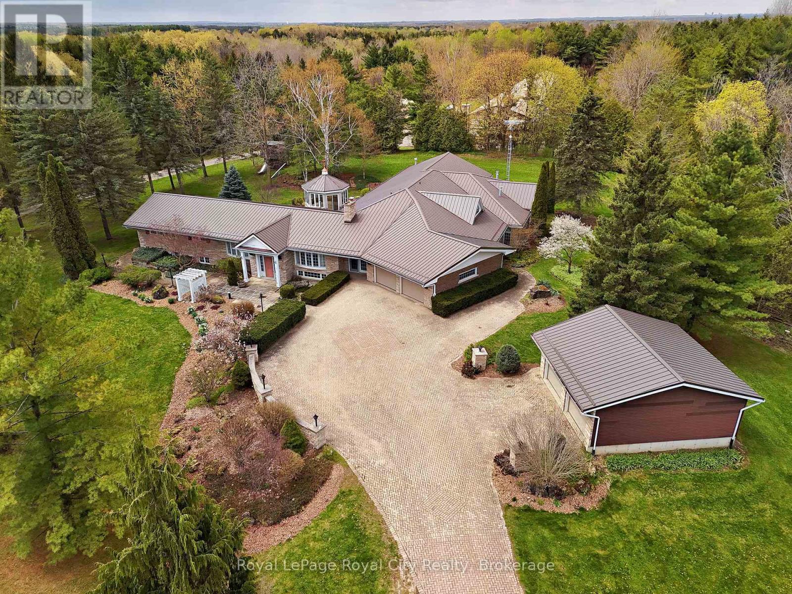 4646 Sideroad 20