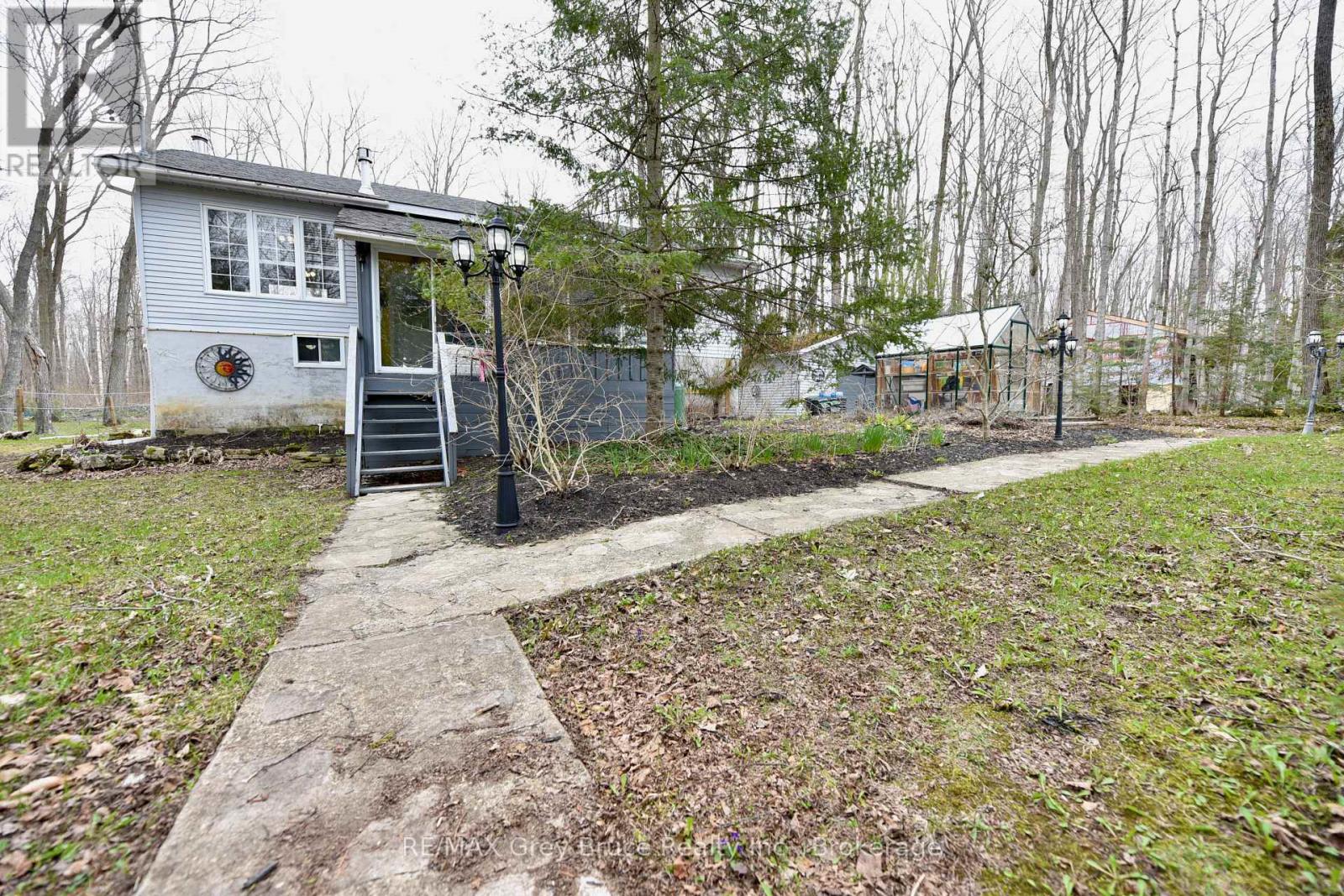 313 Tammy's Cove