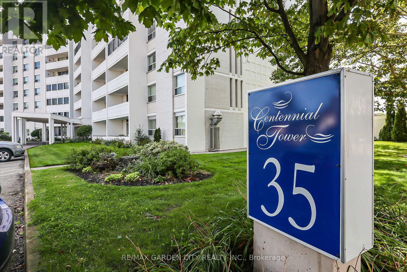 35 Towering Heights Unit 106