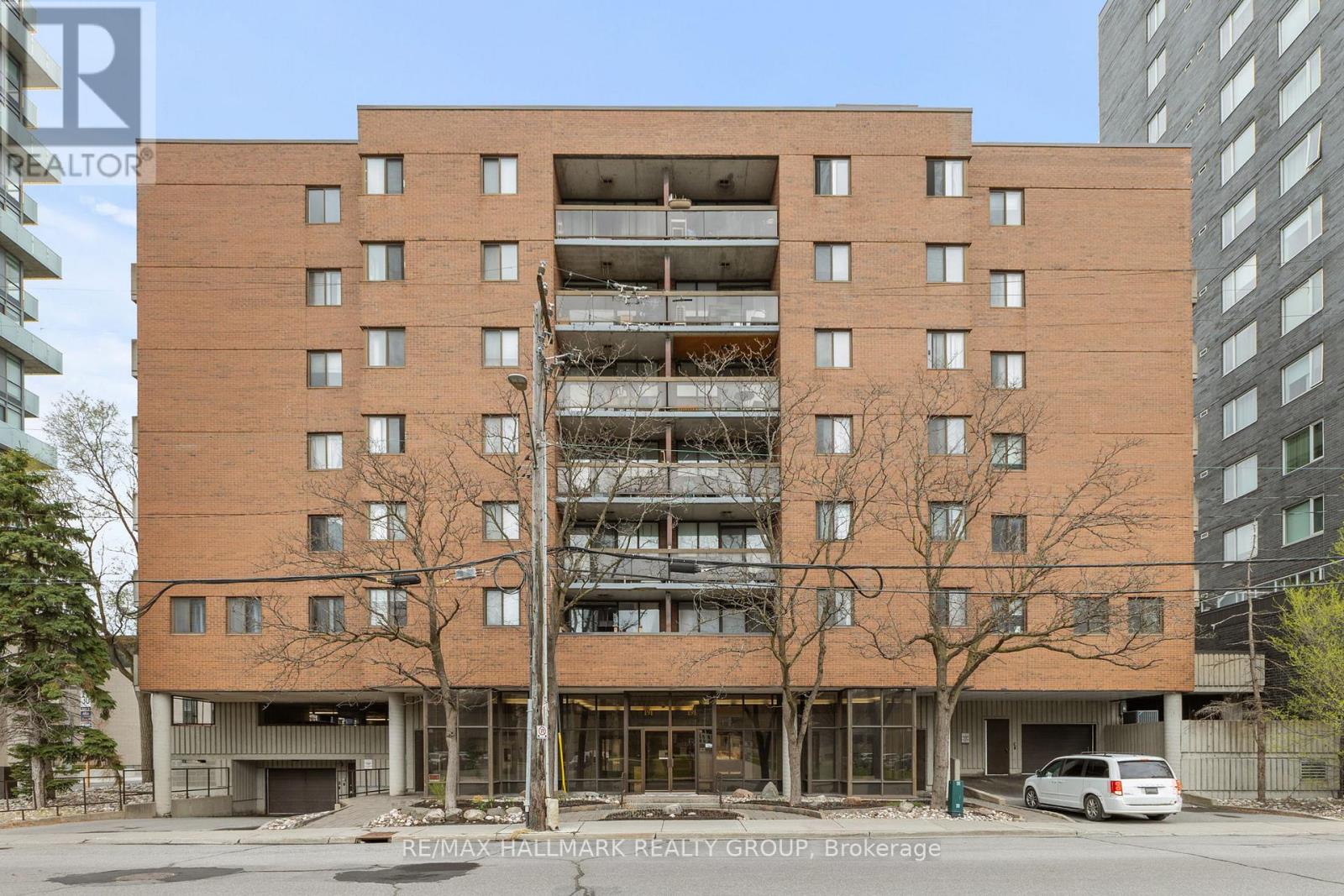 191 Parkdale Unit 308