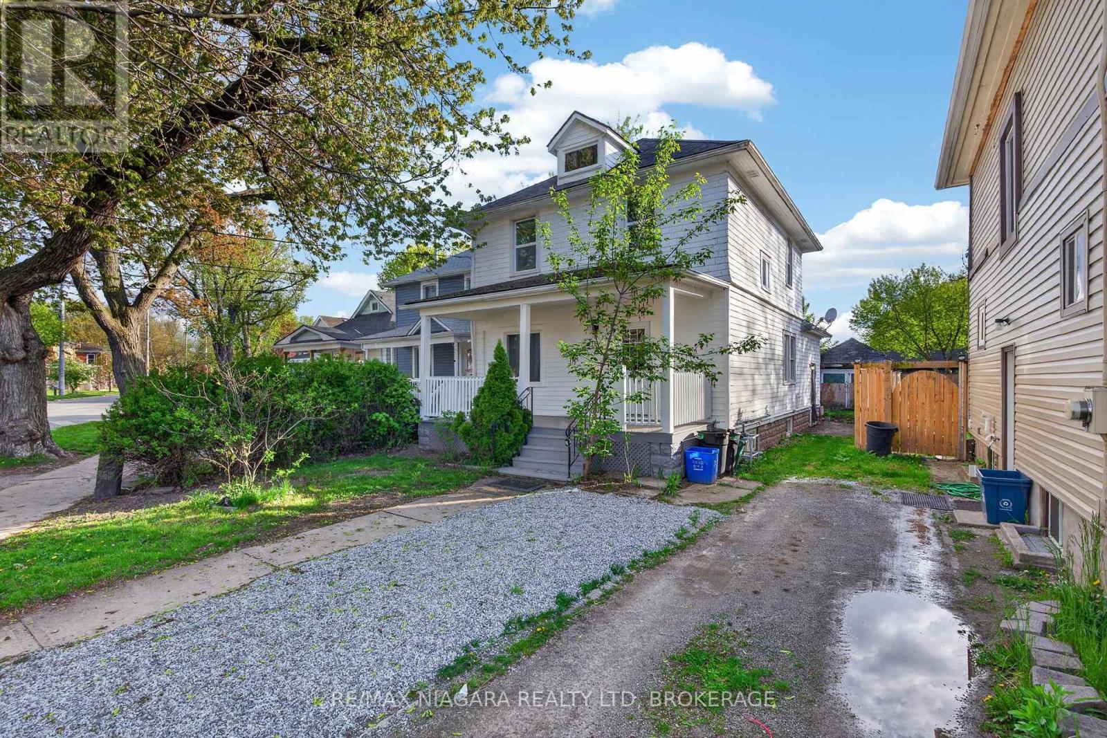 173 Lake