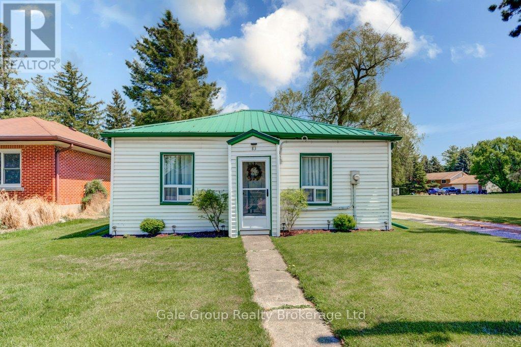 83 Blandford