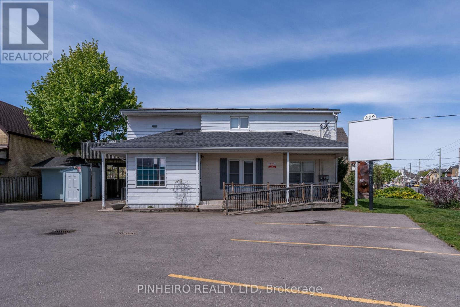369 Hamilton
