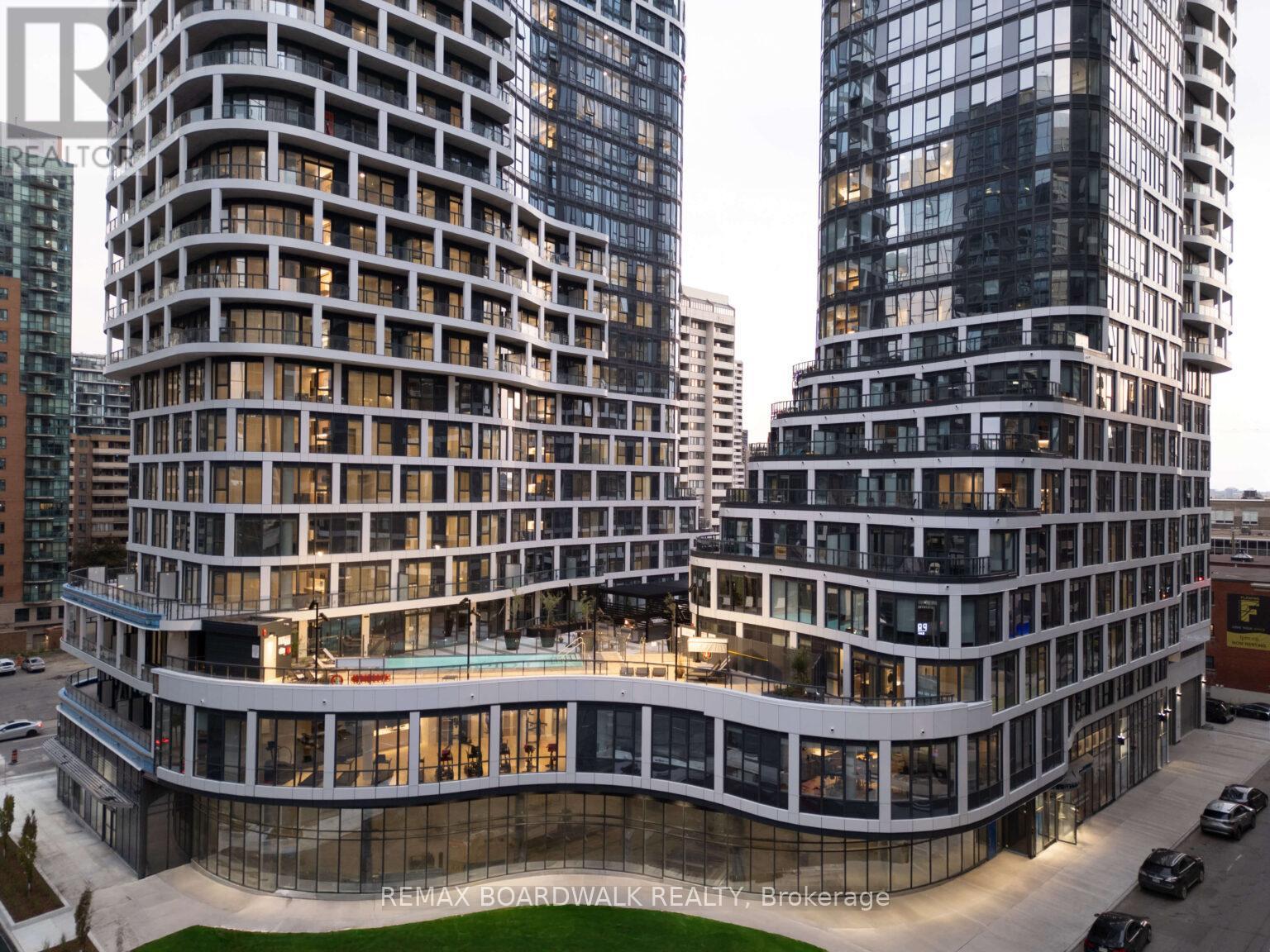 391 Slater Unit B507