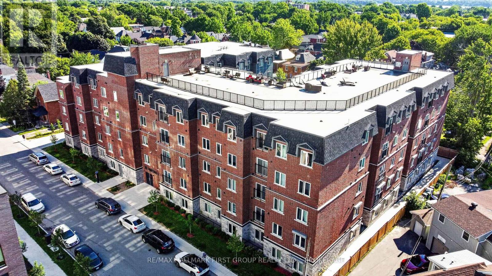 501 Frontenac Unit 217